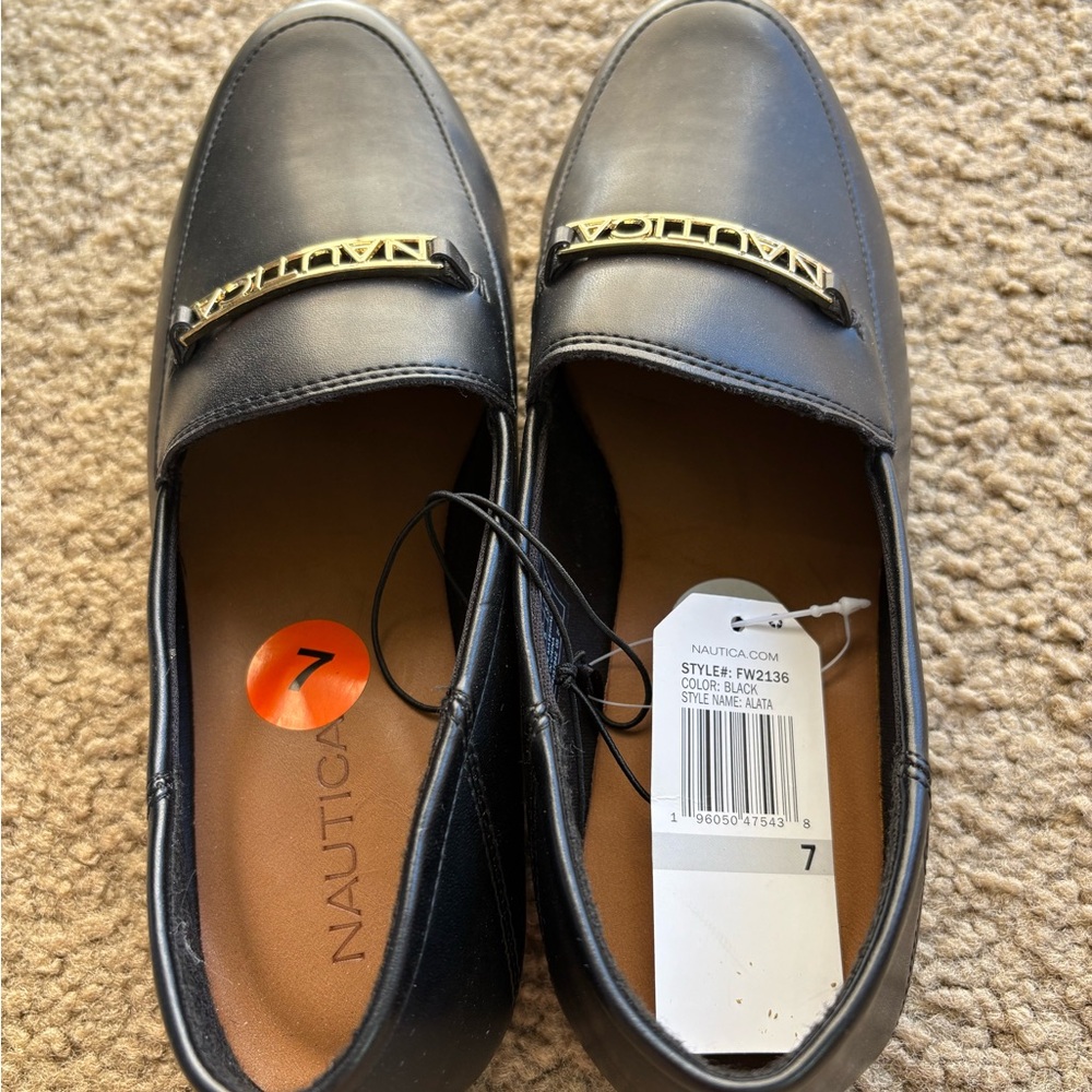Nautica Alata Black Loafers w/ Gold Logo Accent – Size 7